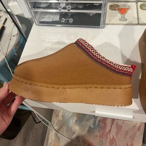 Comfy platform slip on shoes